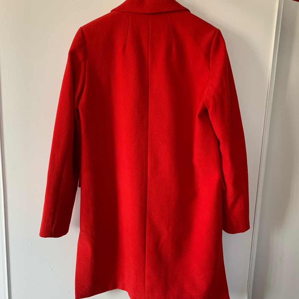 Red winter coat. - Picture 2 of 3